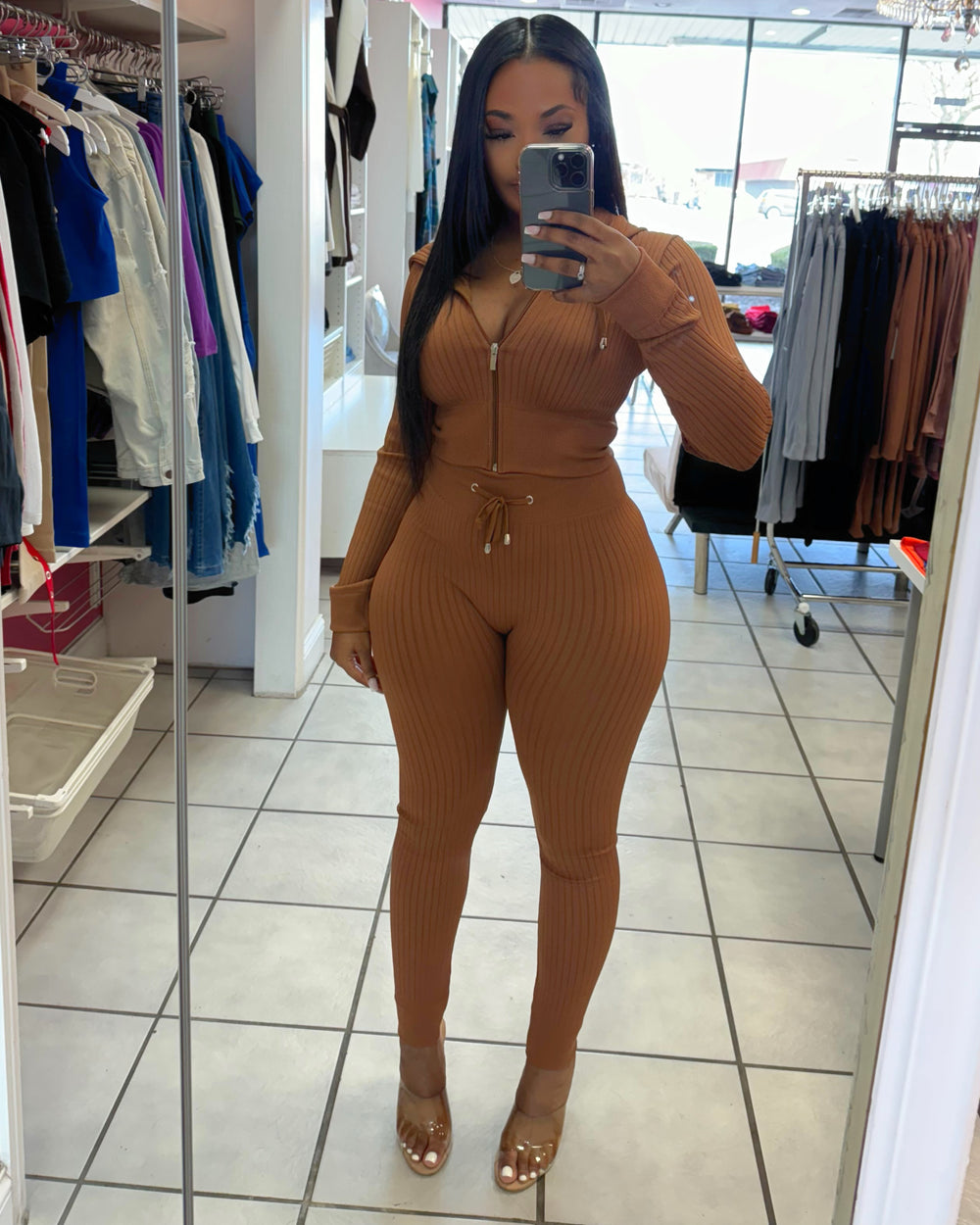 Mina Active Set-Brown