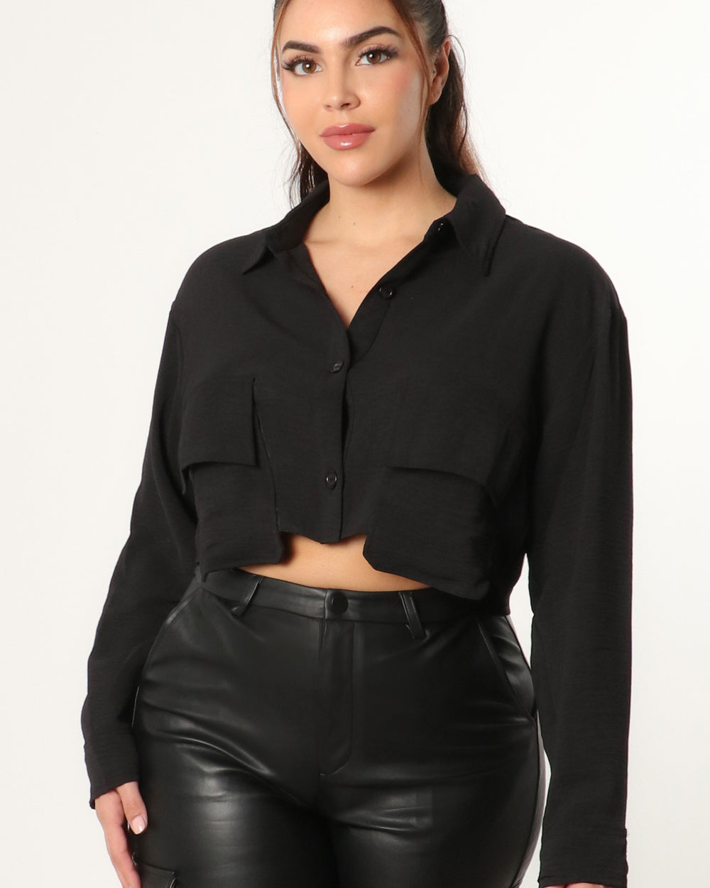 Averi Pocket Top-Black