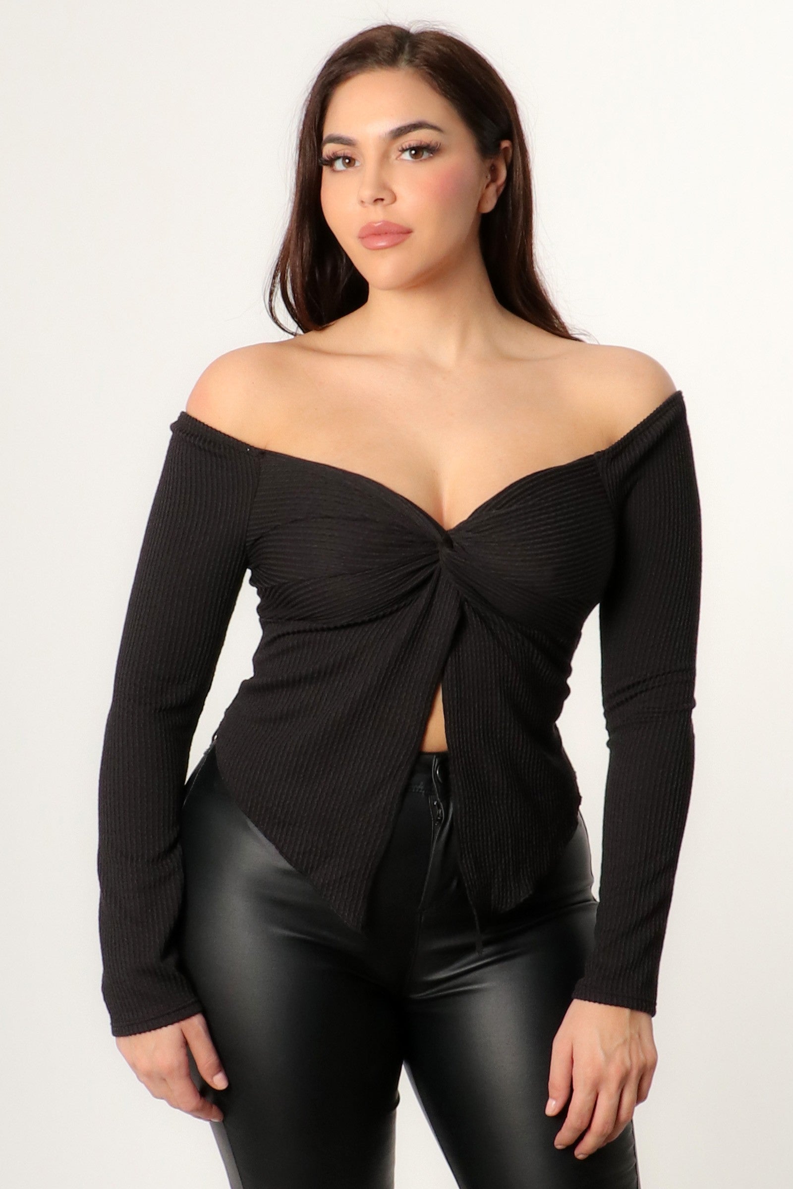 Amelia Off Shoulder Top-Black