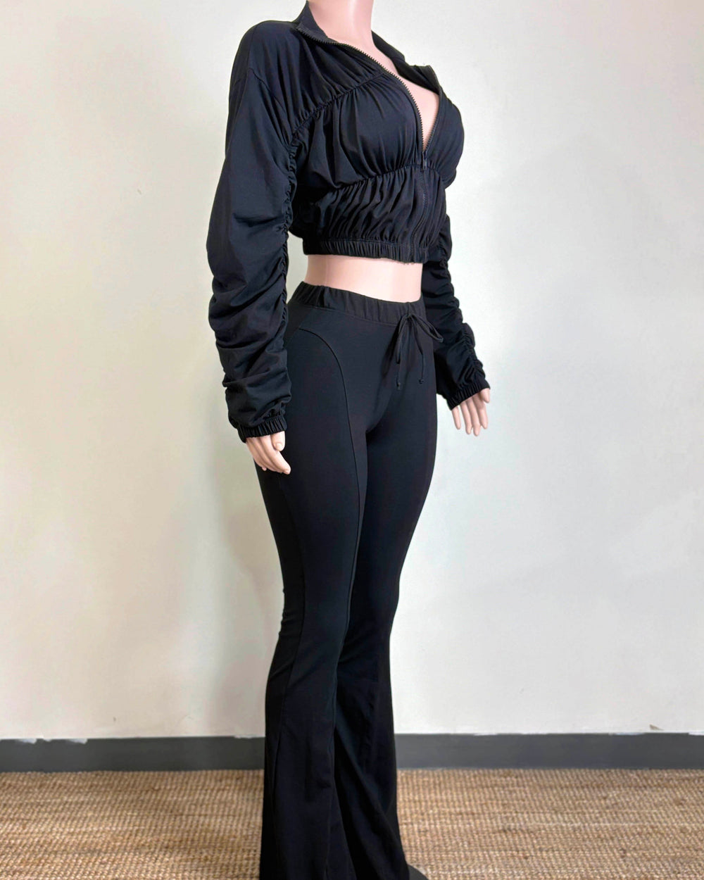 Feeling Pretty Set-Black