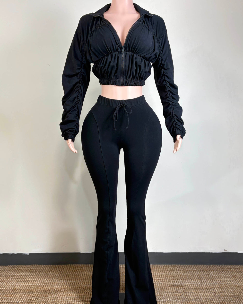 Feeling Pretty Set-Black