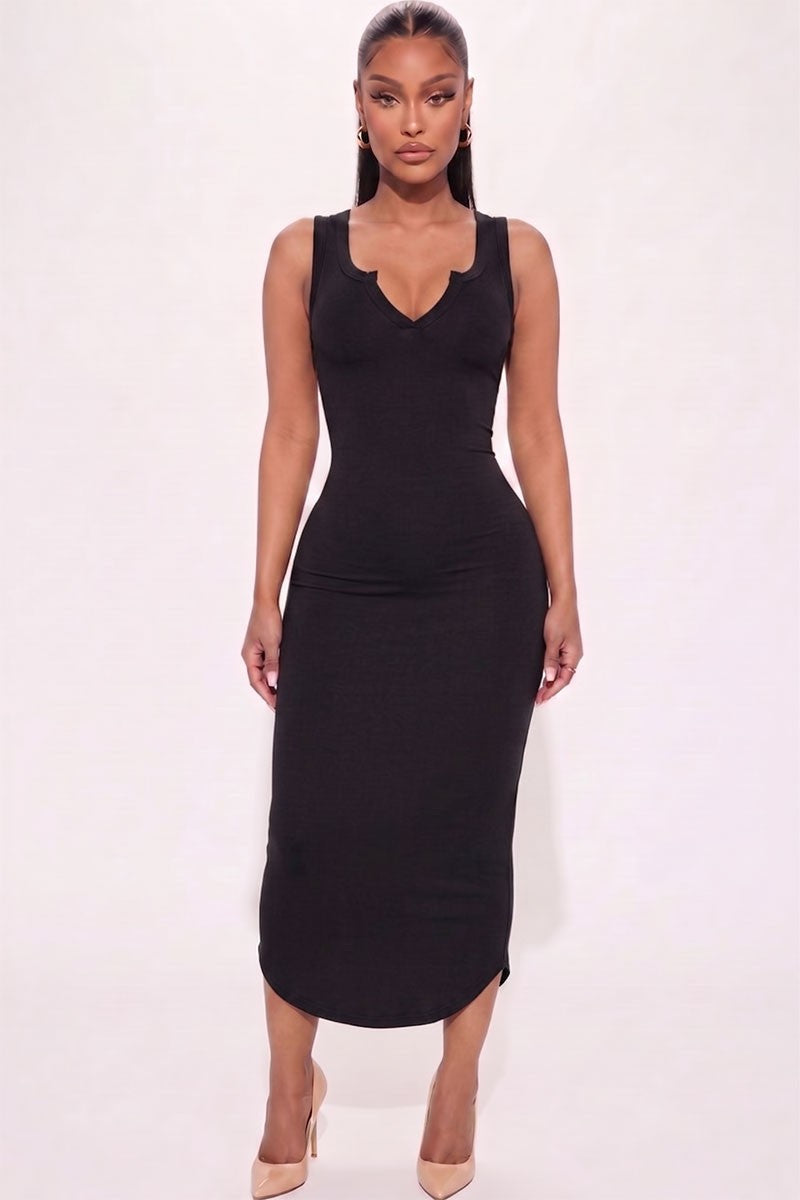 Soft Contour Midi Dress-Black