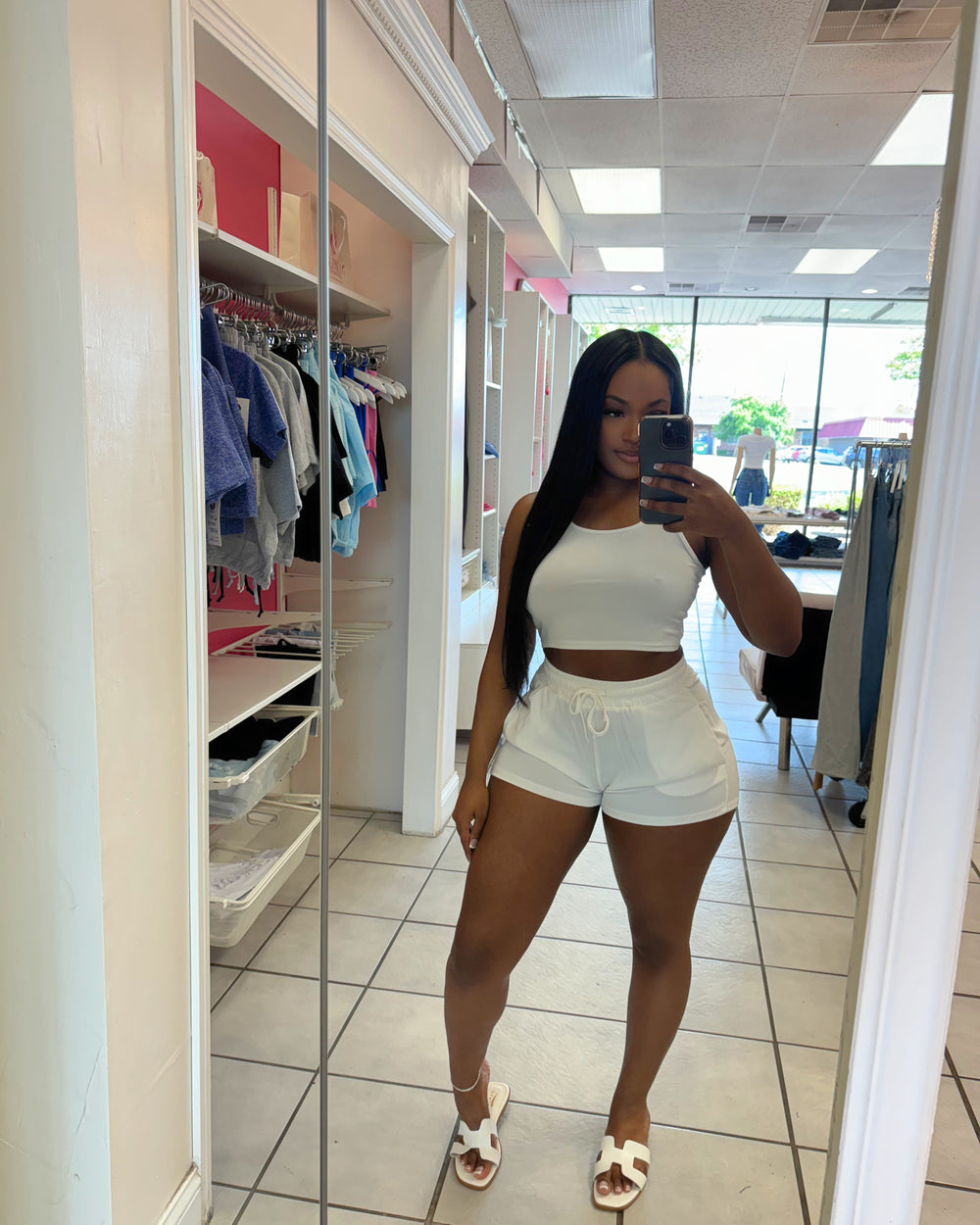 Soft Energy Shorts Set-White