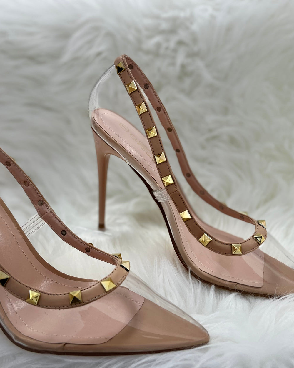 Caitlyn Clear Pump