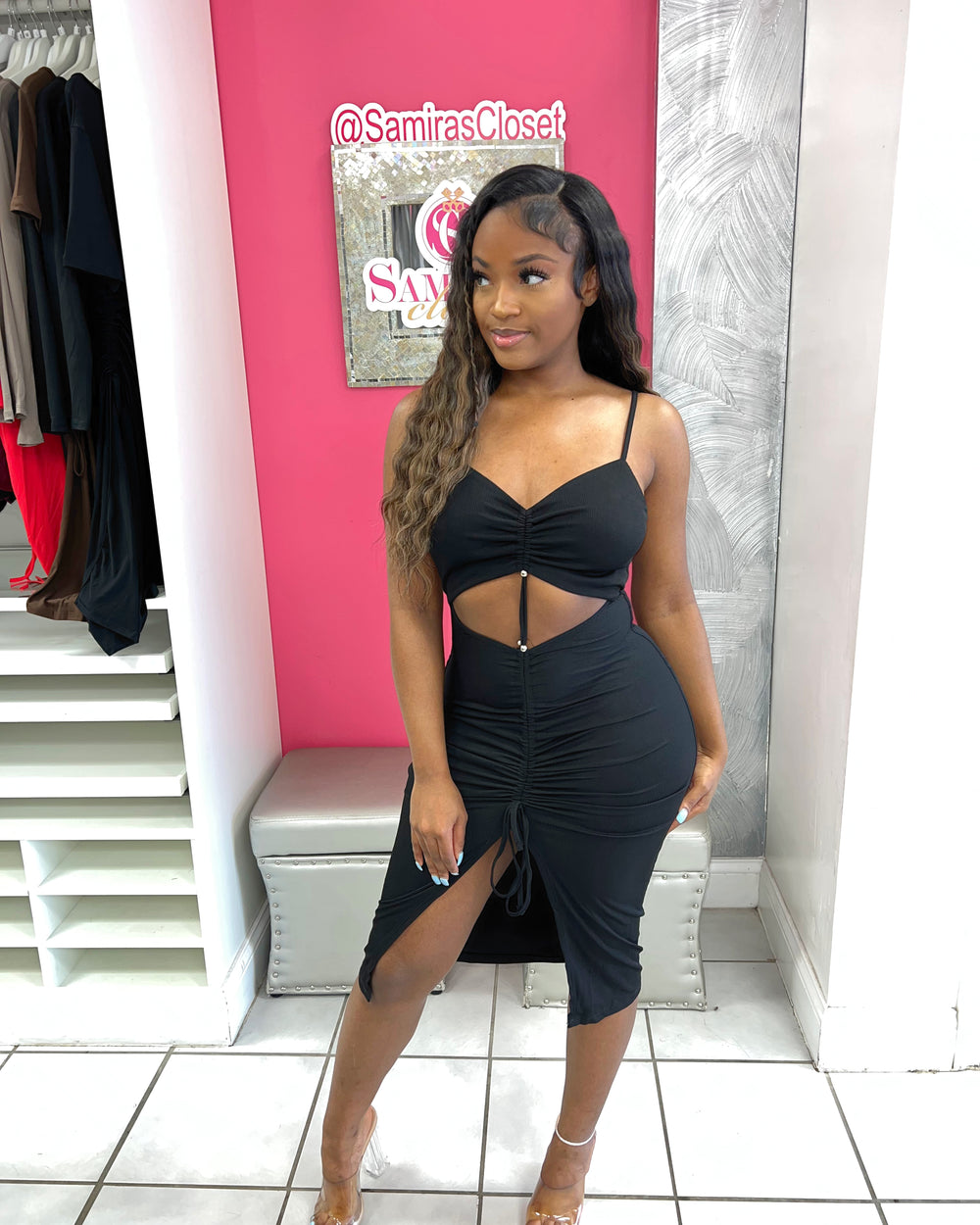Flaunt it Cutout Midi Dress-Black
