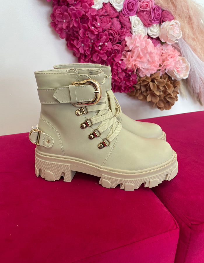 Mia Bootie-Off White