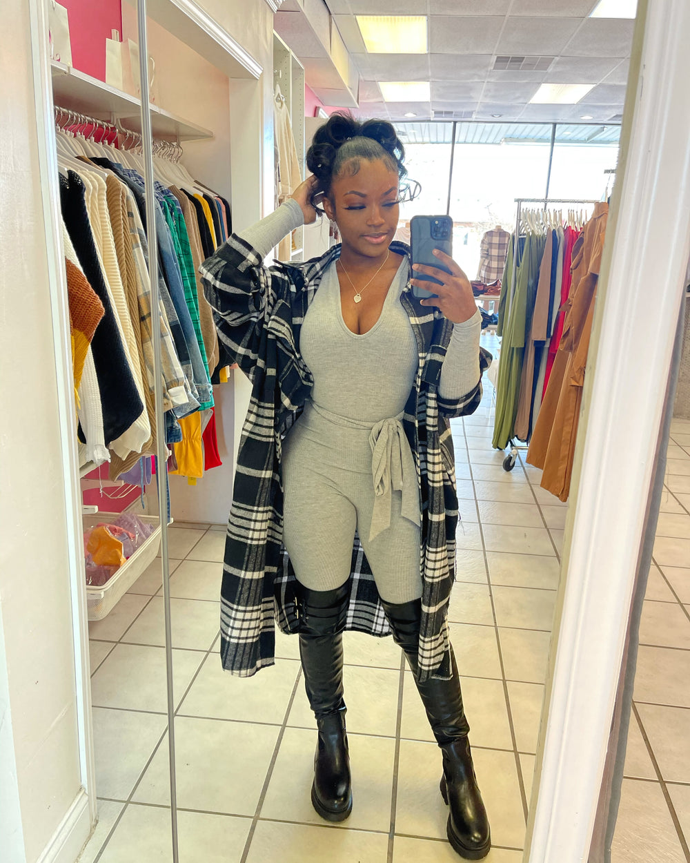 Plaid Front Pockets Jacket-Black
