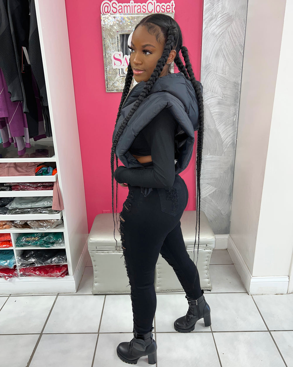 It Girl Puffer Vest-Black