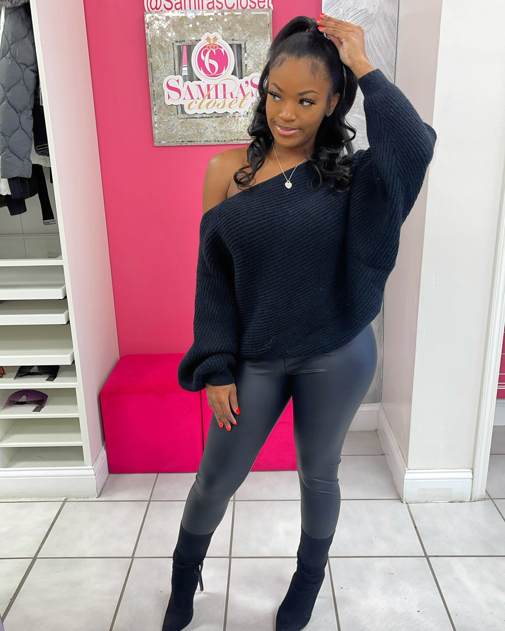 Twist Back Sweater-Black