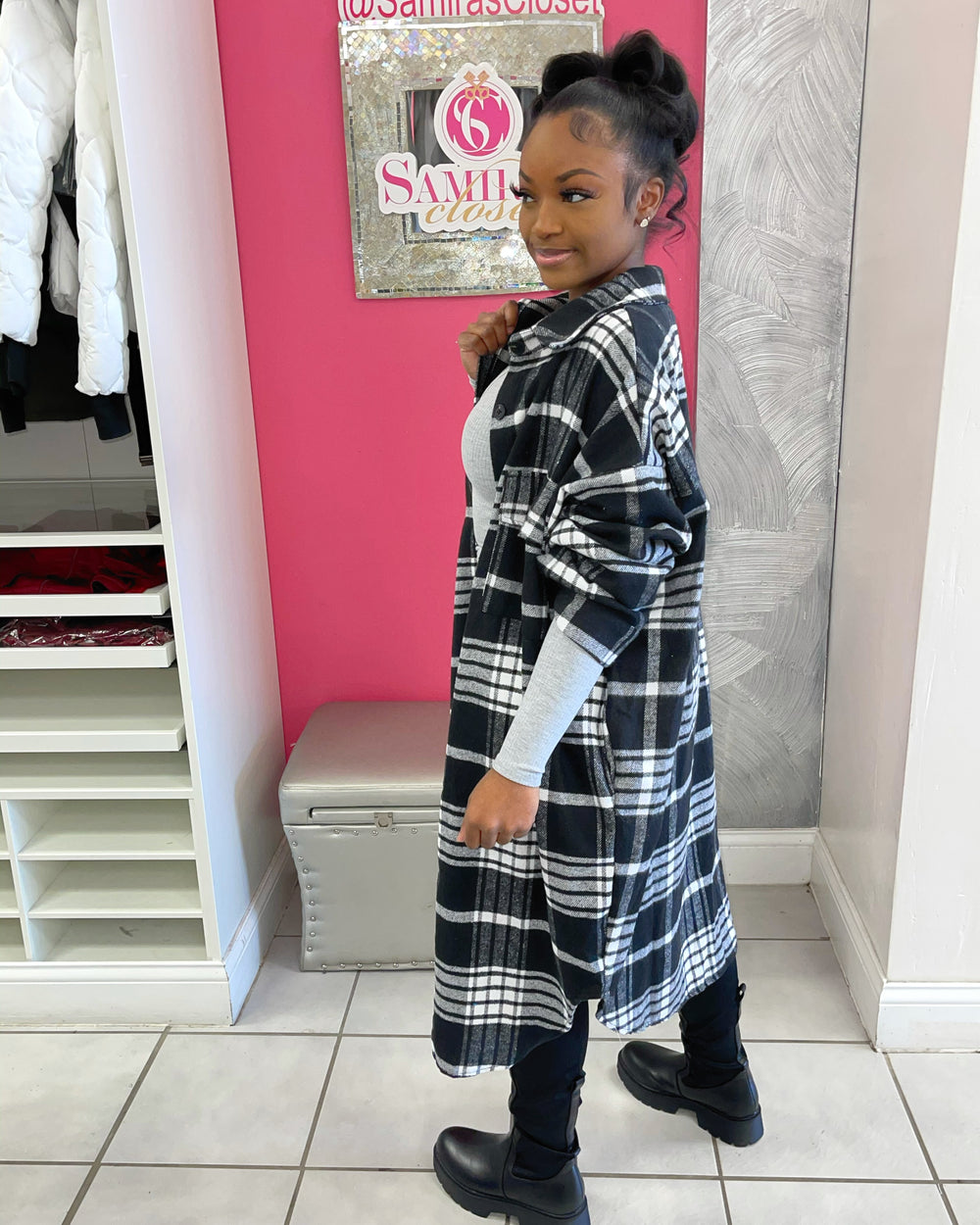 Plaid Front Pockets Jacket-Black